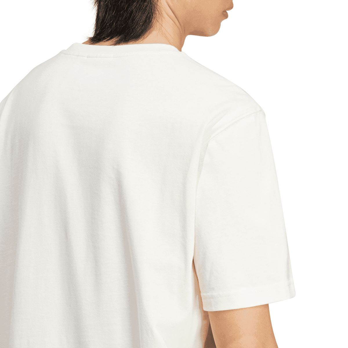 White crewneck T-shirt with plain back panel, short sleeves