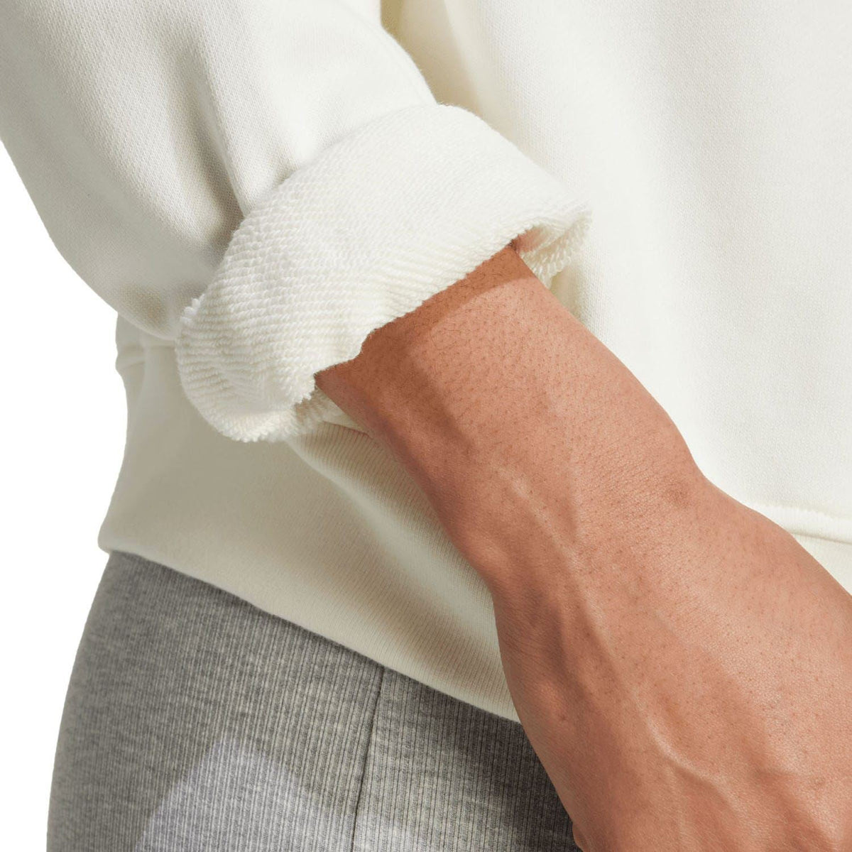 Off-white sweatshirt sleeve with ribbed cuff and knit texture