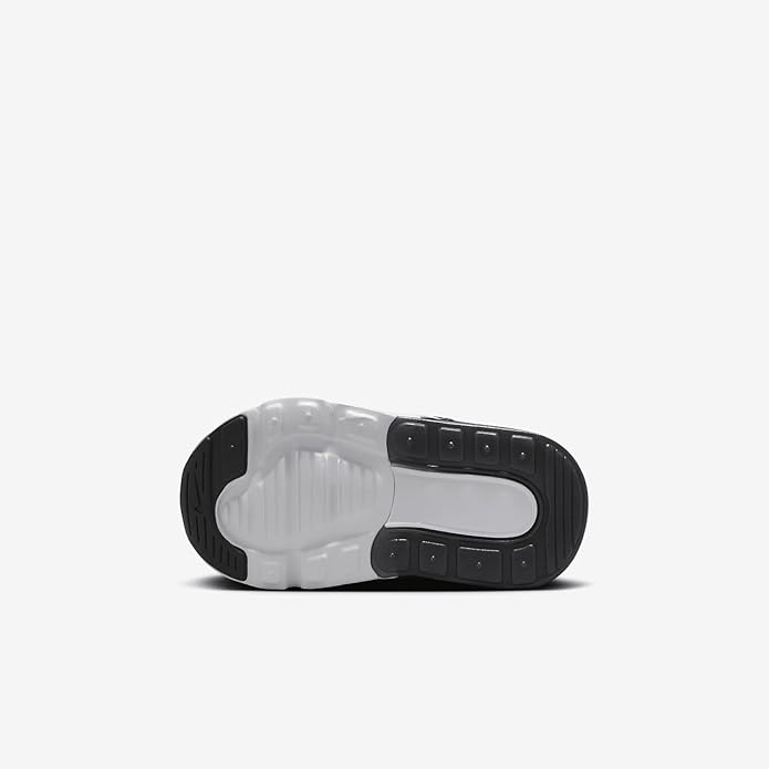 Kids Nike Air Max 270 outsole tread, rubber grip bottom view