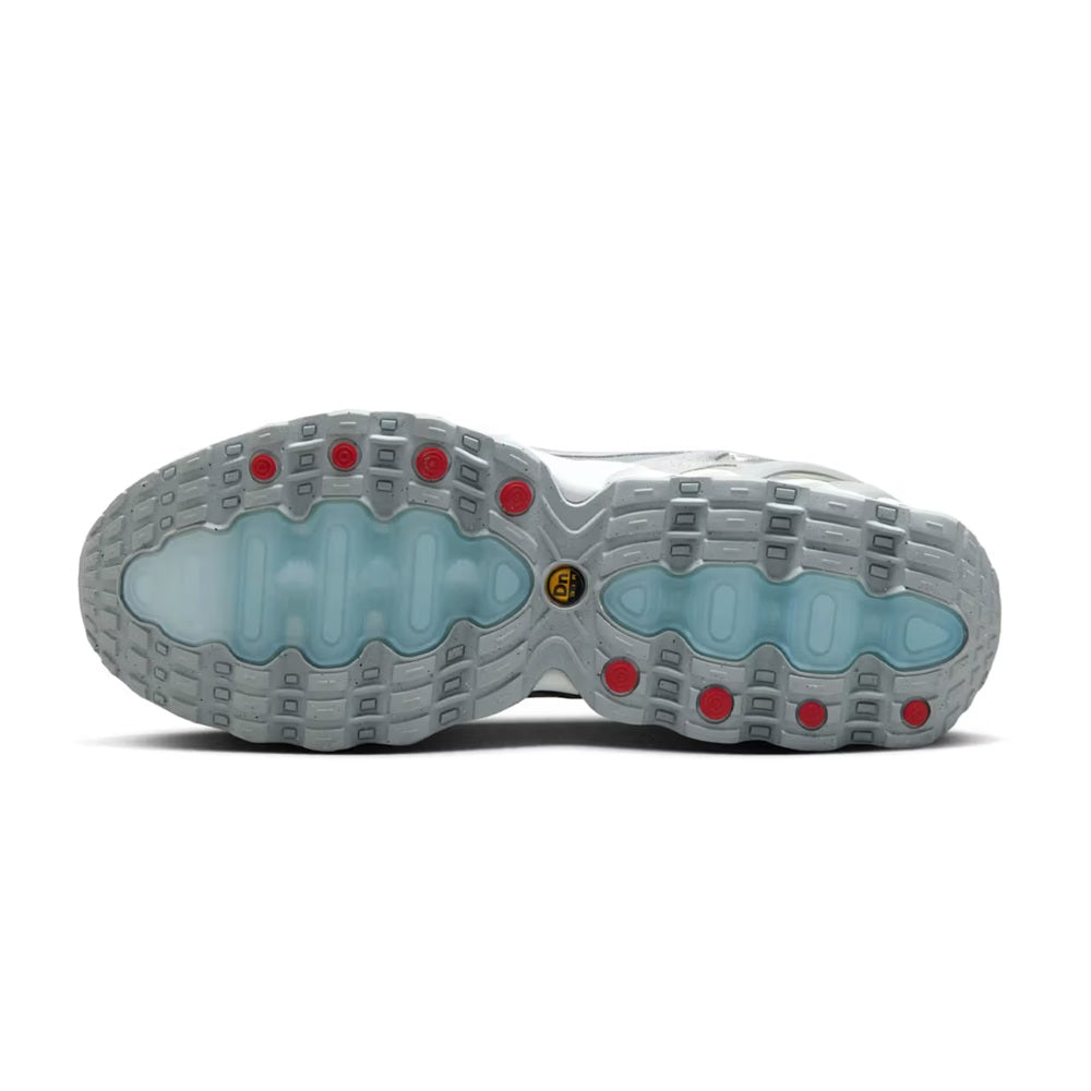 Nike Air Max DN8 rubber outsole with blue traction pods and red traction dots
