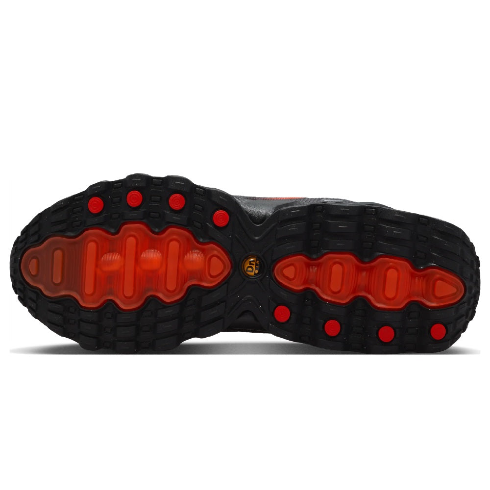 Kids' Nike Air Max DN8 outsole, dark tread with red and orange pods