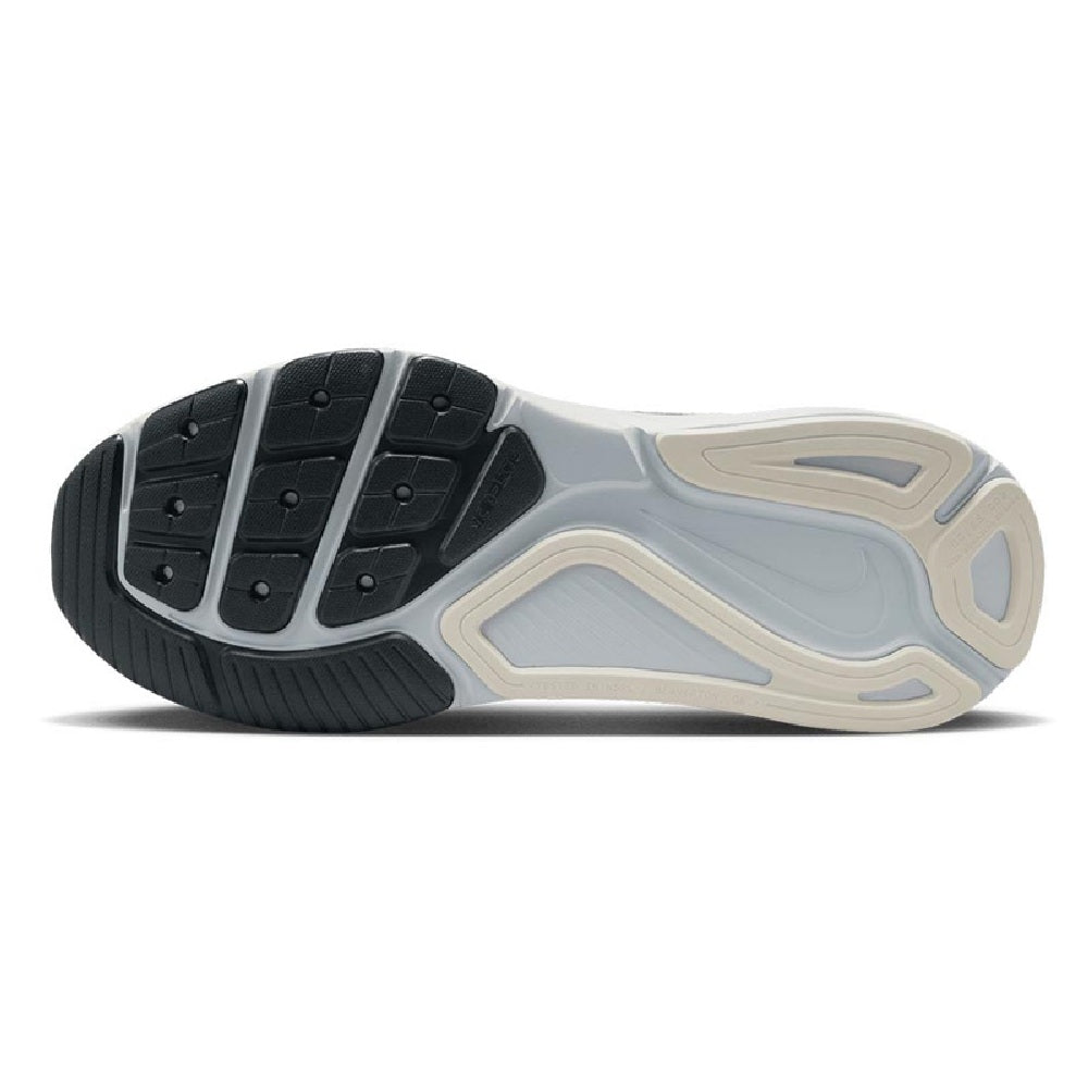 Men's Nike Structure 26 running shoes, outsole view, dark tread with light gray panels