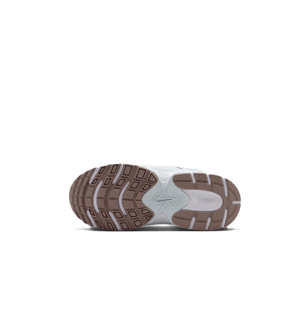 Kids' Nike V5 running sneakers outsole view with grippy brown tread pattern