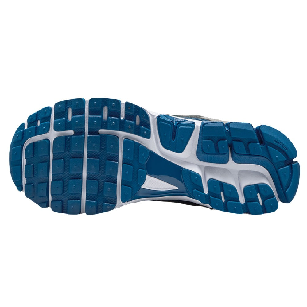 Nike Zoom Vomero 5 outsole view with blue traction rubber and white midsole