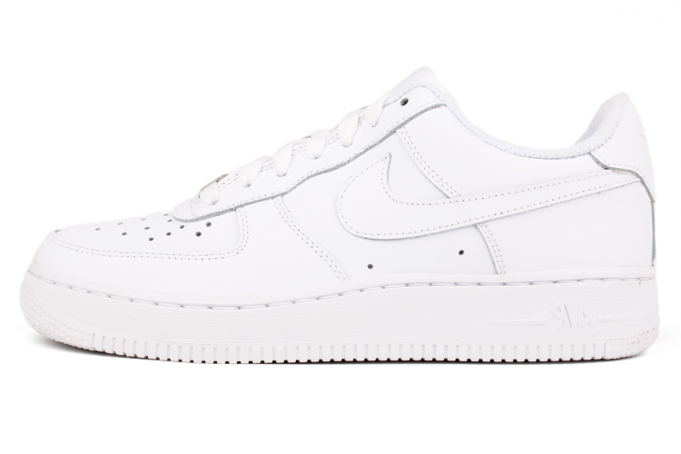 Kids Nike Air Force 1 LE white sneakers, lace-up front, perforated toe