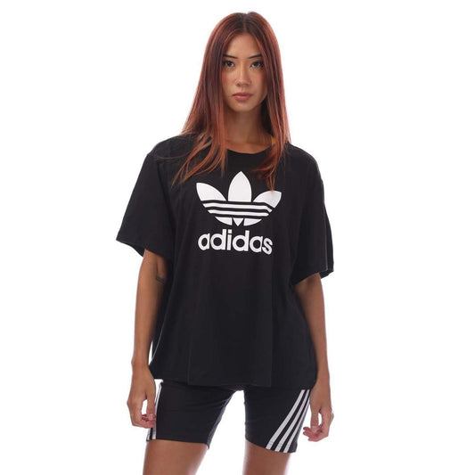 Plus size adidas Originals Trefoil Boxy T-shirt, casual white top with iconic logo, short sleeves, and relaxed fit.