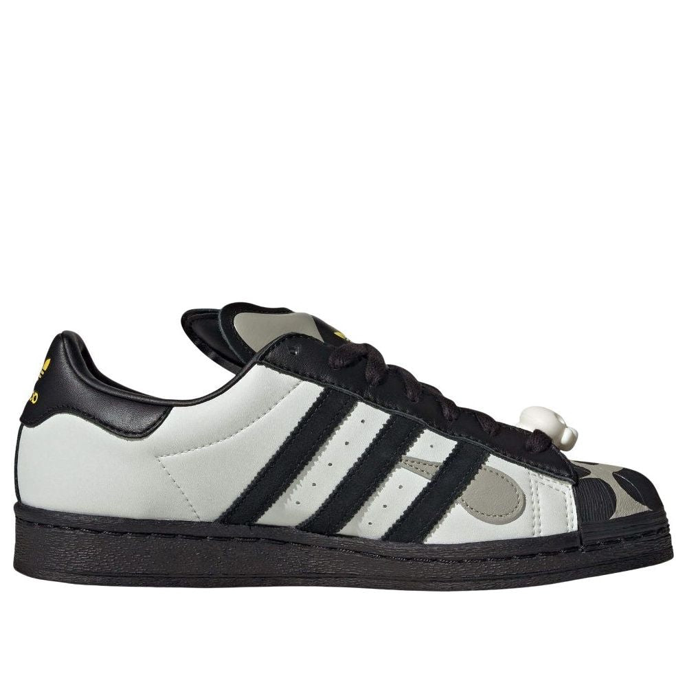adidas x OFFGOD:Tate Superstar 82