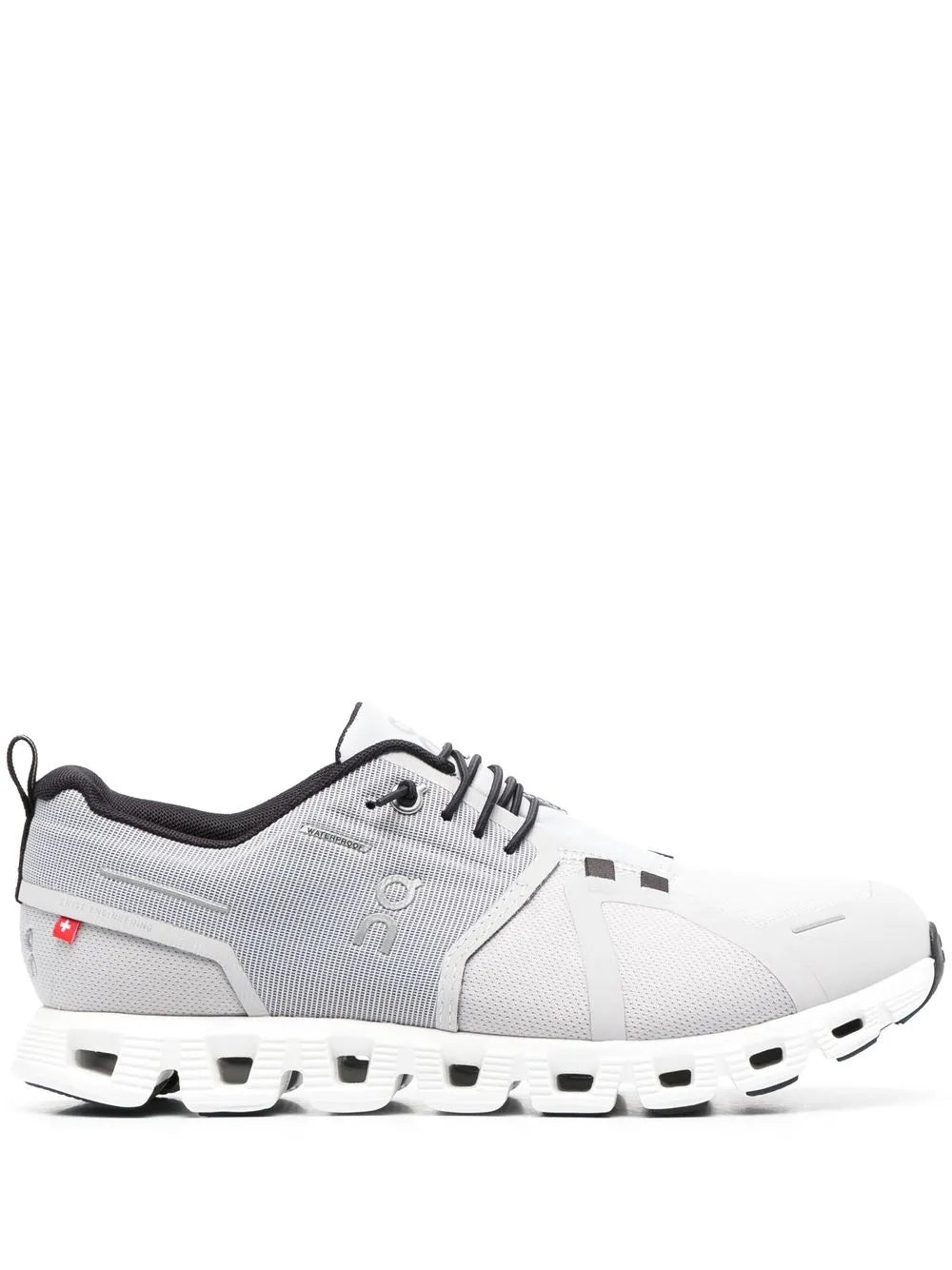 On Running Cloud 5 Low-Top
