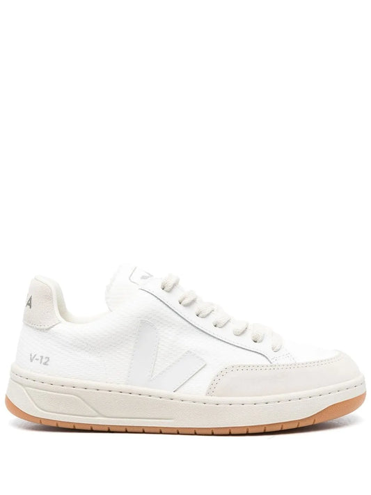 VEJA V-12 Low-Top