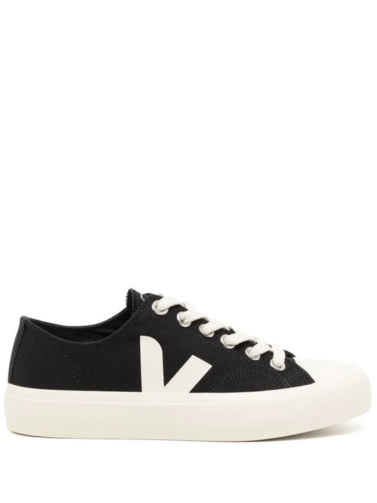 VEJA Wata Ii Pierre Canvas