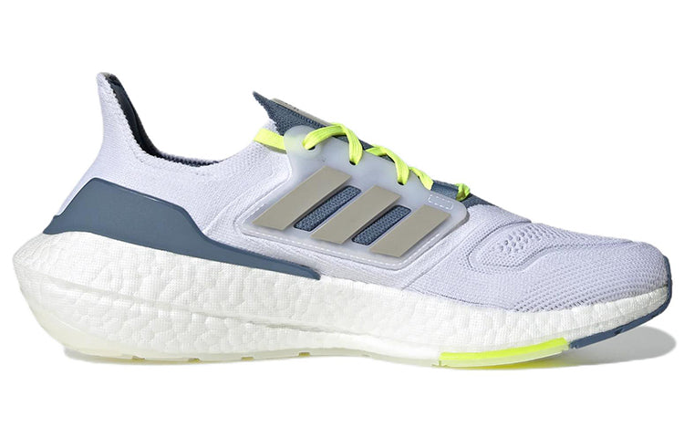 adidas UltraBoost 22