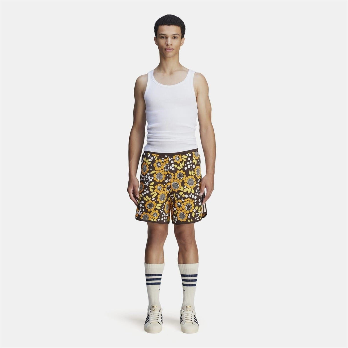 Floral knit shorts in black with multicolour flower print and comfy elastic waistband