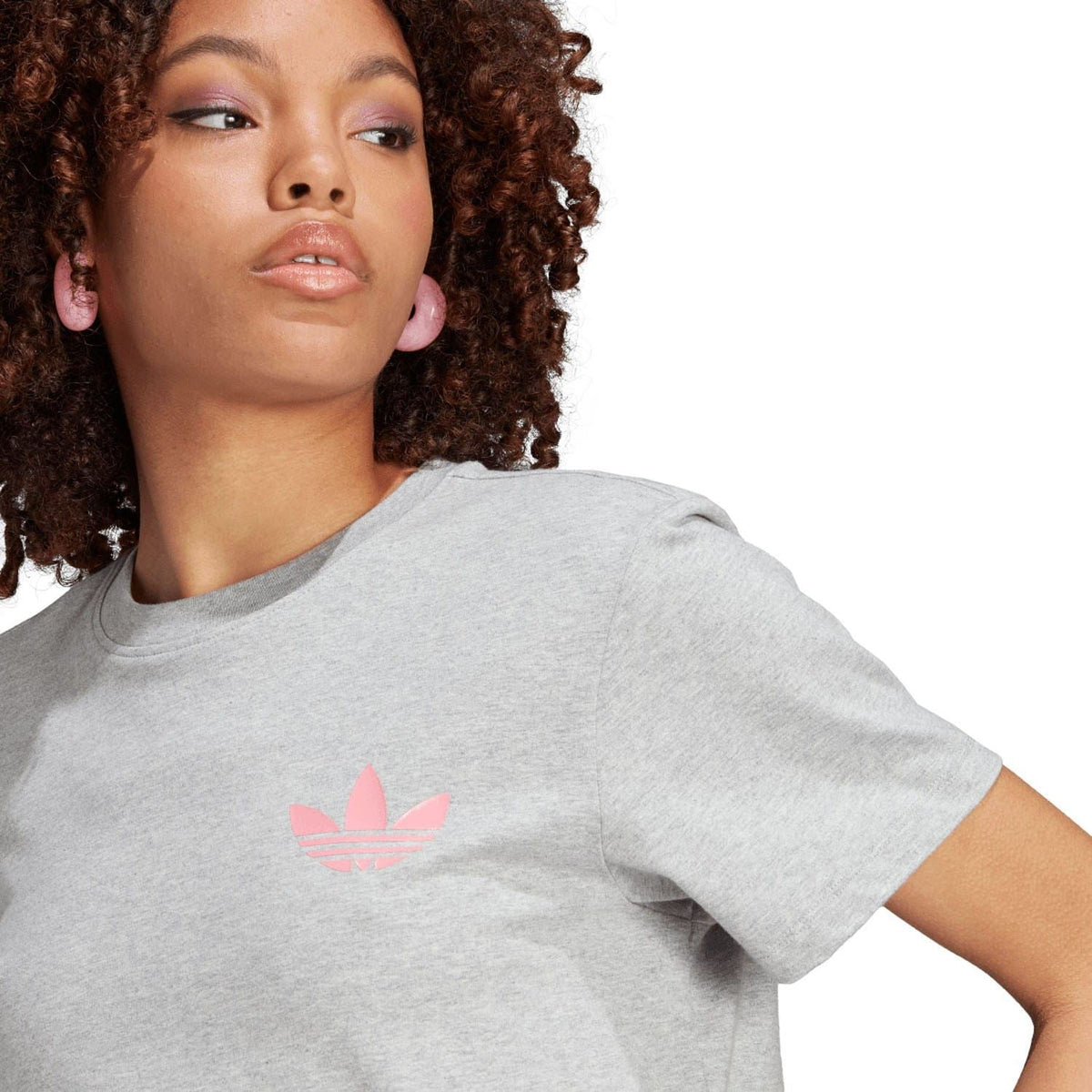 Grey crew-neck T-shirt with pink adidas trefoil logo detail