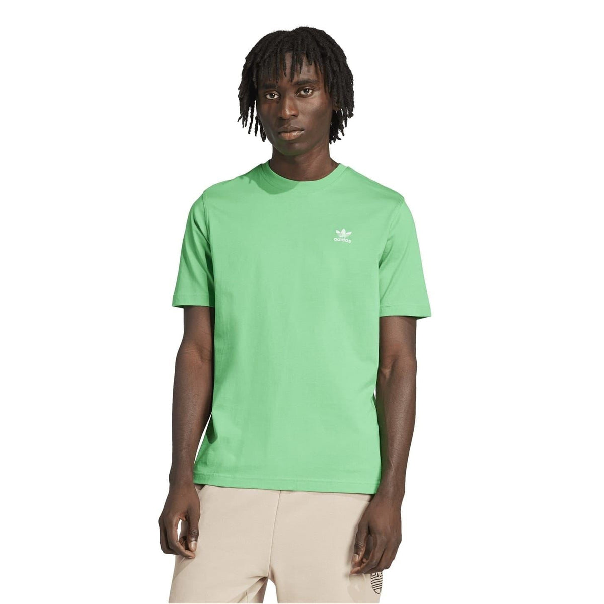 adidas Originals Trefoil crew neck short sleeve jersey T-shirt with classic logo and comfortable fit, displayed on a plain background.