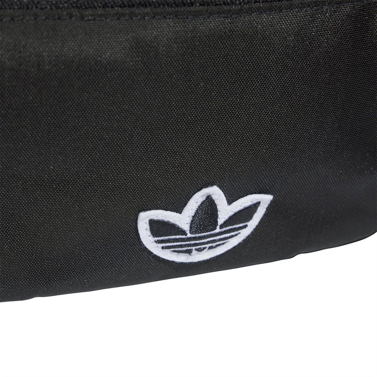 adidas Originals Essentials Small Airliner Bag for women, compact black shoulder bag with adjustable strap and logo accents