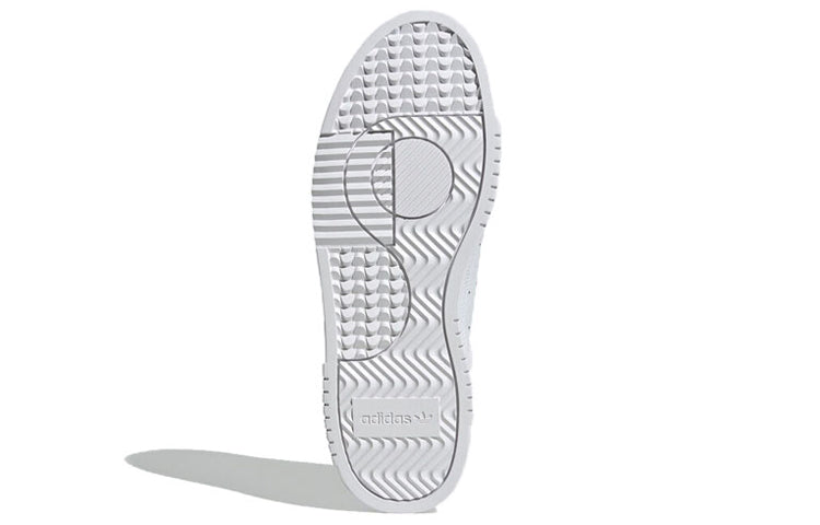adidas Supercourt