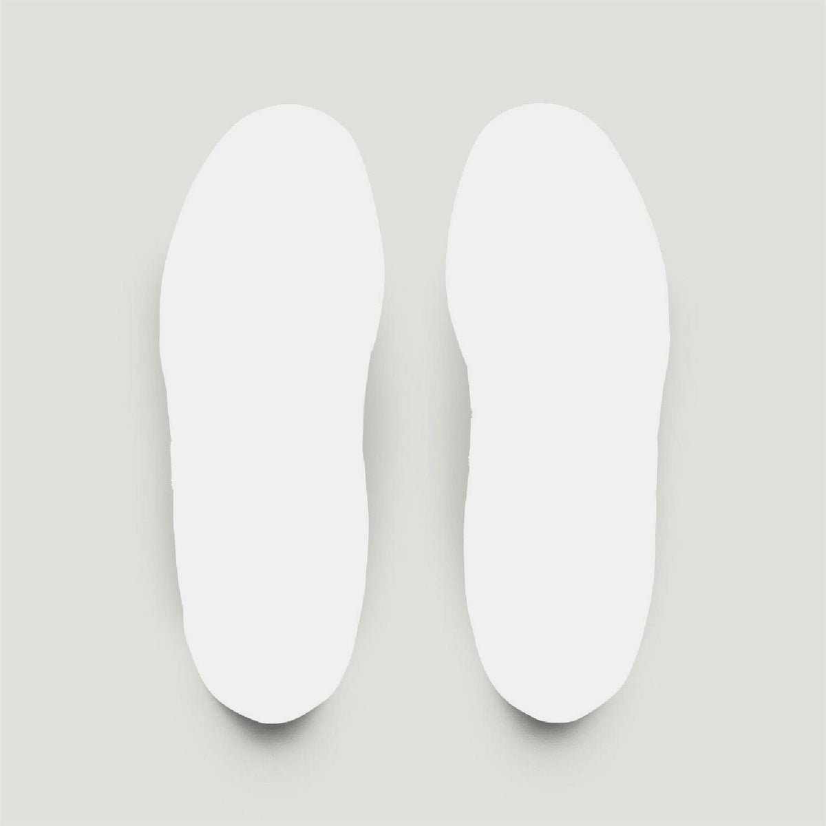 adidas Originals Sporty And Rich Blanc trainers, white athletic footwear with sleek design and adidas branding.