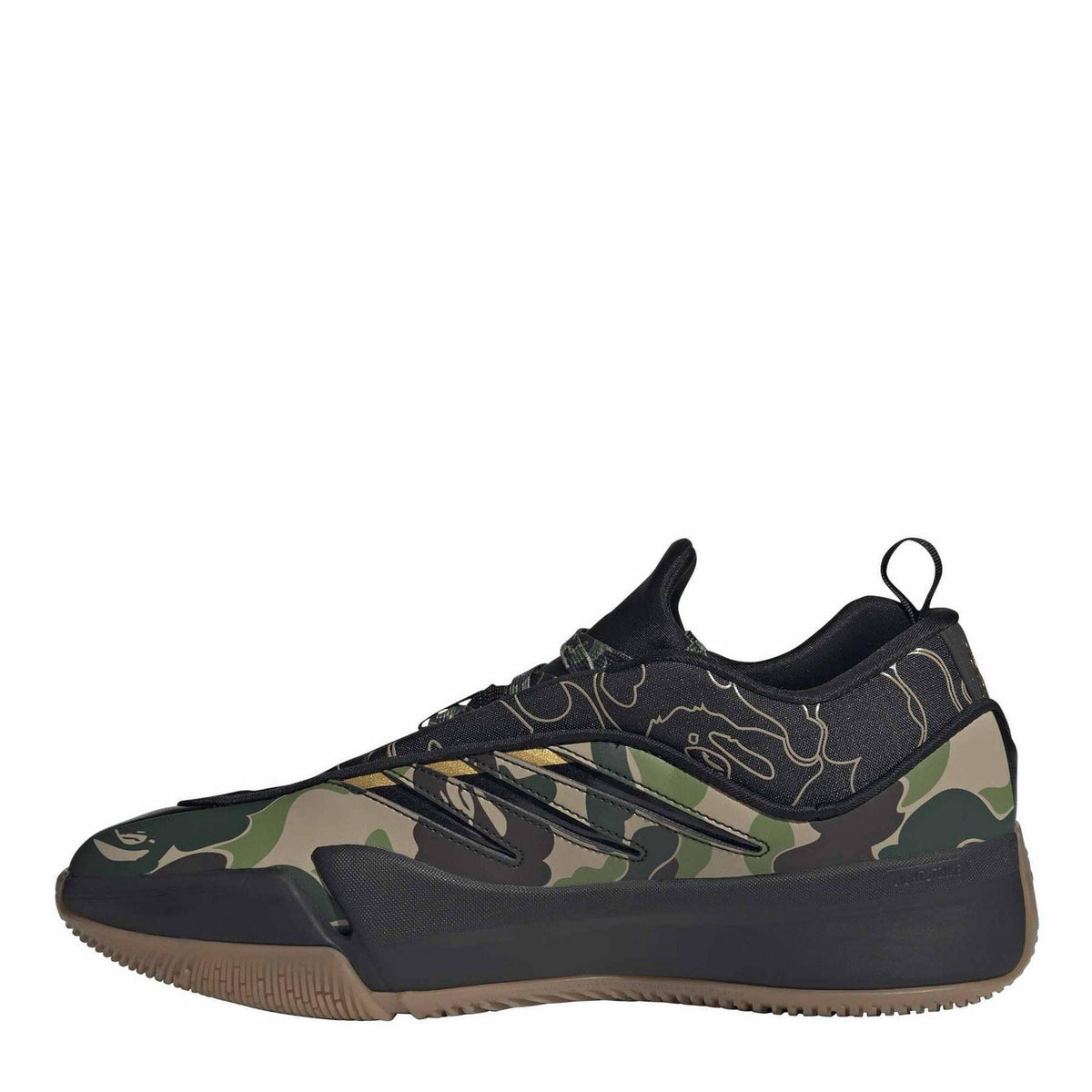 Black and green camo low-top trainers with lace-up front and rubber sole