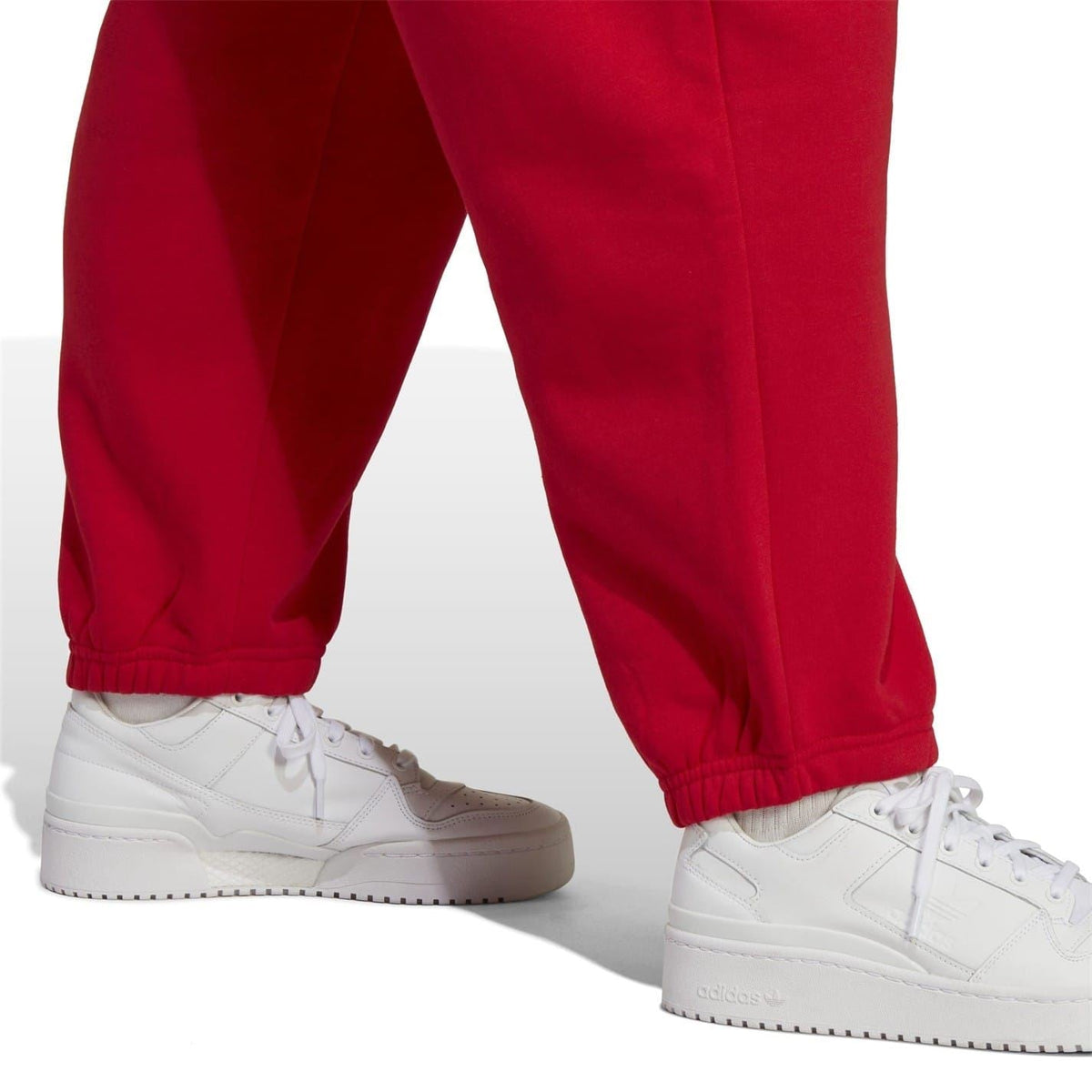 Red joggers with cuffed ankle and elastic hem