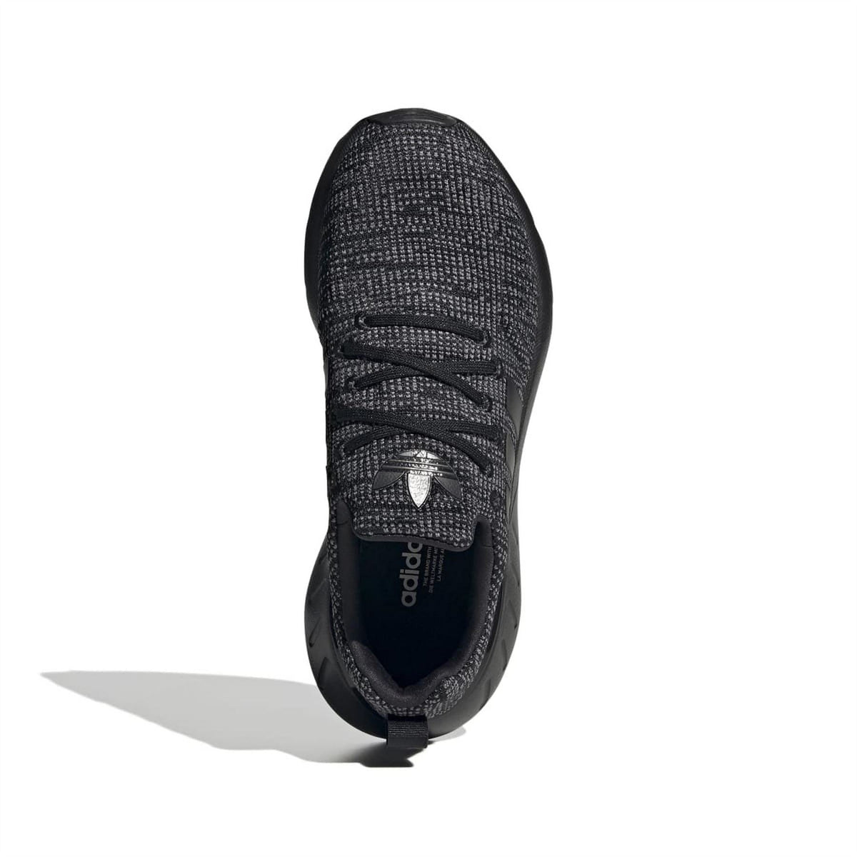 adidas Originals Junior Swift Run 22 trainers in size 3-5, featuring lightweight design and comfortable athletic footwear for kids