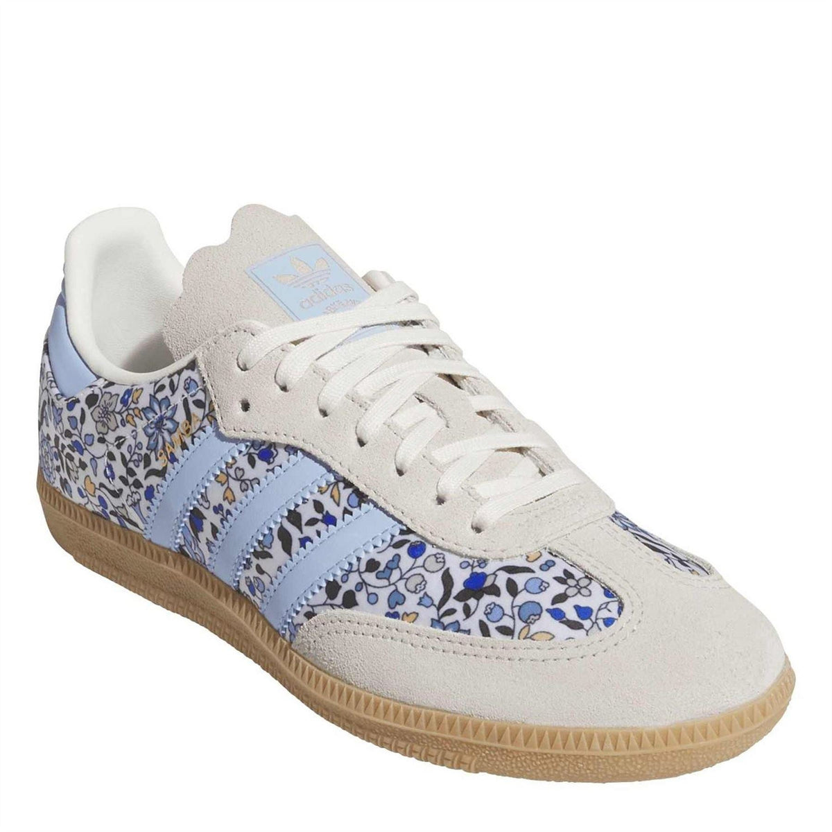 Juniors' Samba sneakers, white upper with blue floral paneling, lace-up, gum sole