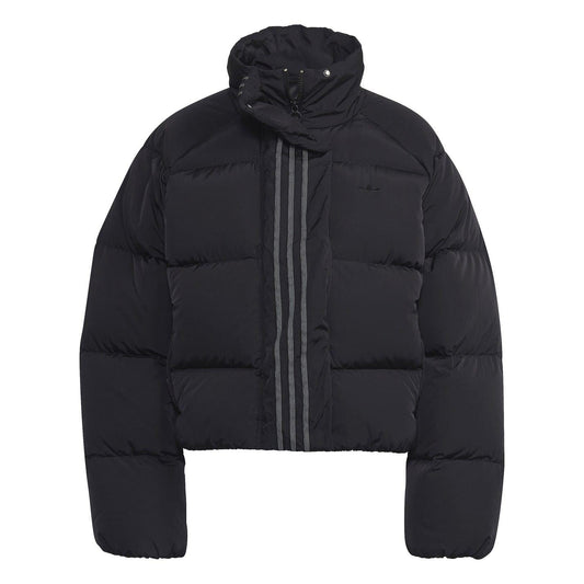 adidas Originals short down jacket with hood, lightweight coat featuring quilted design and zip closure for cold weather.