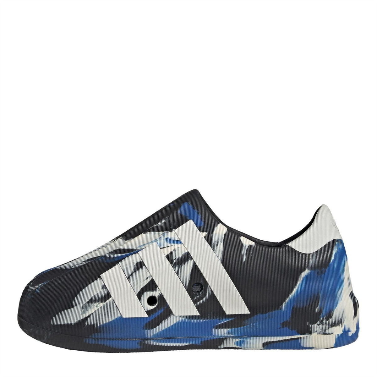 adidas Originals Junior Superstar Slip-On Trainers in size 3-5, featuring classic design and comfortable slip-on style for kids
