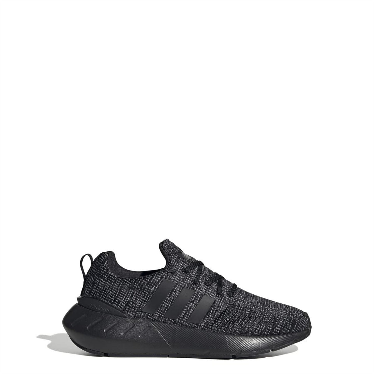 adidas Originals Junior Swift Run 22 trainers in size 3-5, featuring a sleek design and breathable material for comfortable junior footwear.