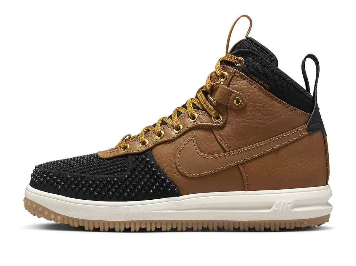 Men's Nike duckboot in ale brown and black, high-top lace-up with padded collar