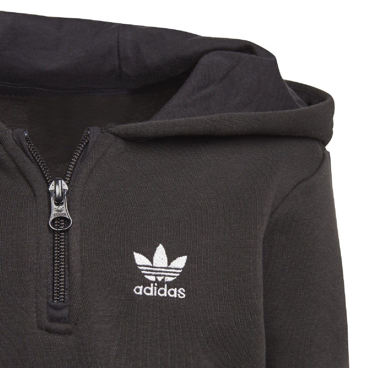 adidas Originals infant half-zip hoodie and cargo pants set for ages 2-7, with navy hoodie and matching cargo pants, casual and comfortable.