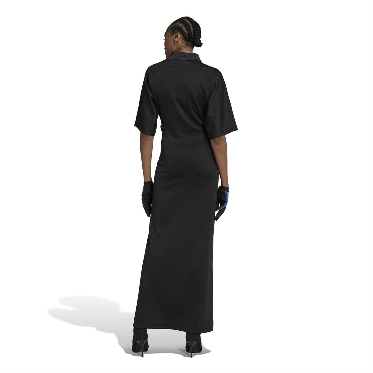 Color-block maxi dress in black with short sleeves and full back coverage