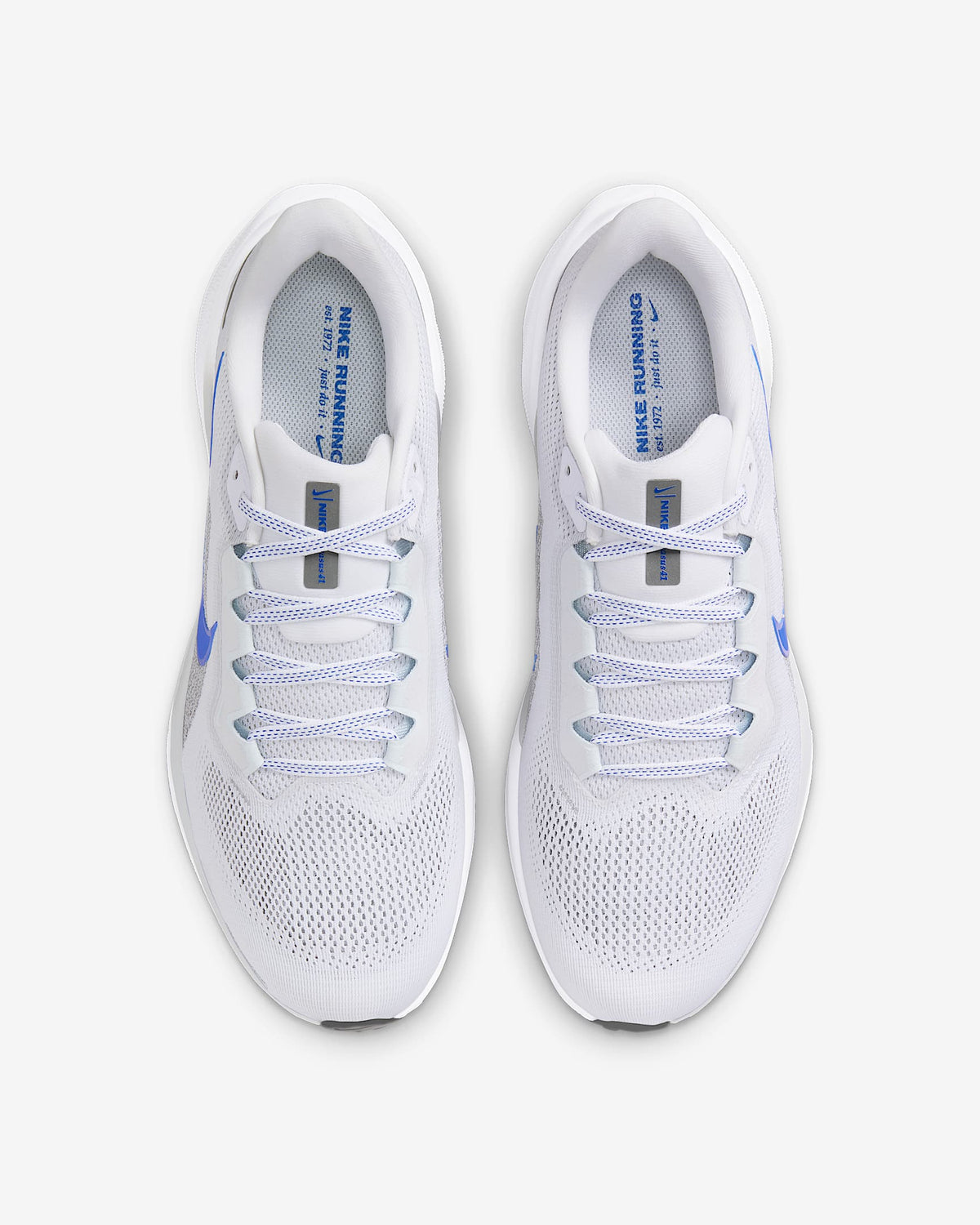White Air Zoom Pegasus 41 sneakers, lace-up with blue heel pull tab and tongue label