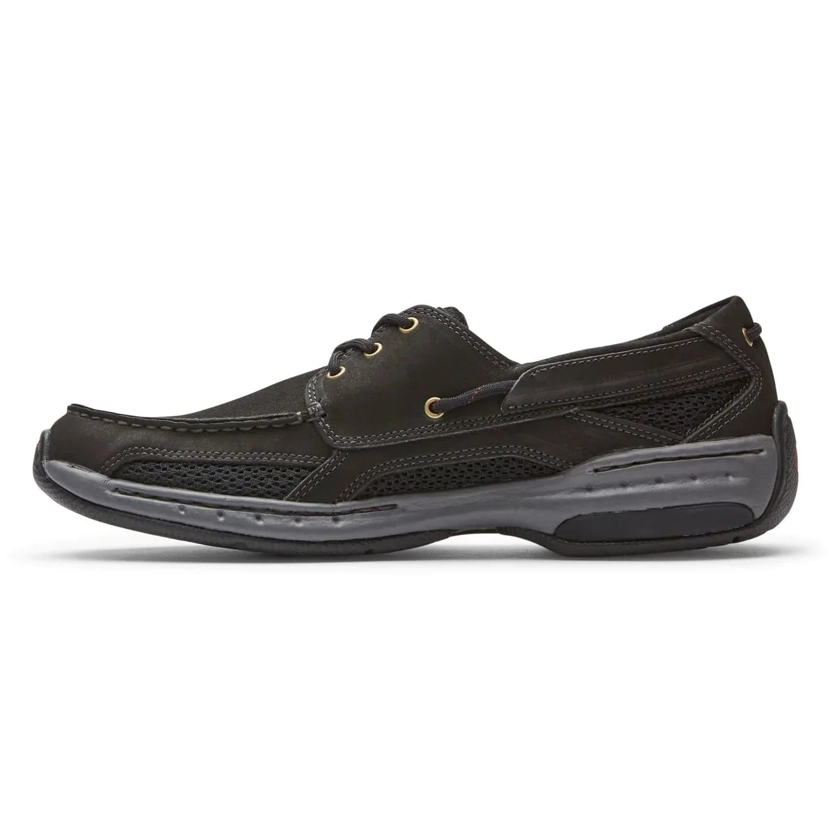 Lace-up boat shoe in dark brown, moc-toe stitching, contrasting sole, metal eyelets