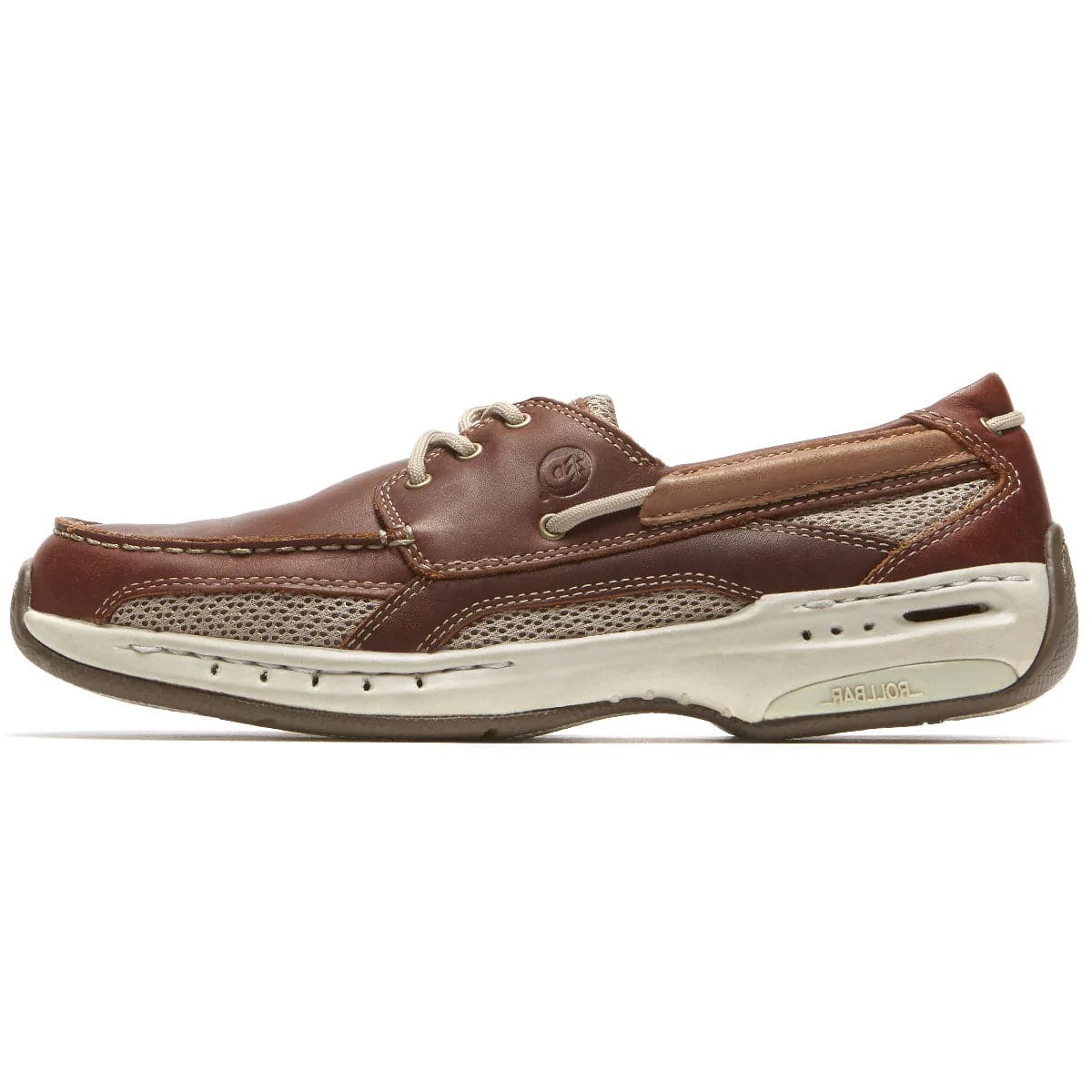 Captain casual boat shoe in brown leather with perforated side panels and laces