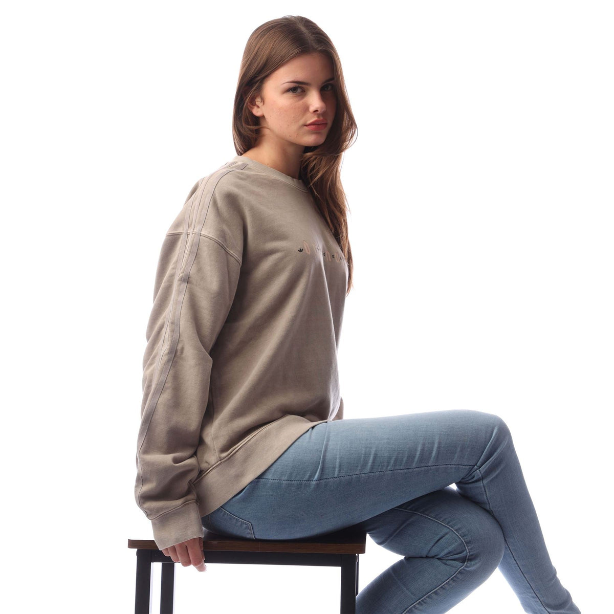Taupe crewneck sweatshirt with 'Originals' chest print, relaxed fit long sleeves