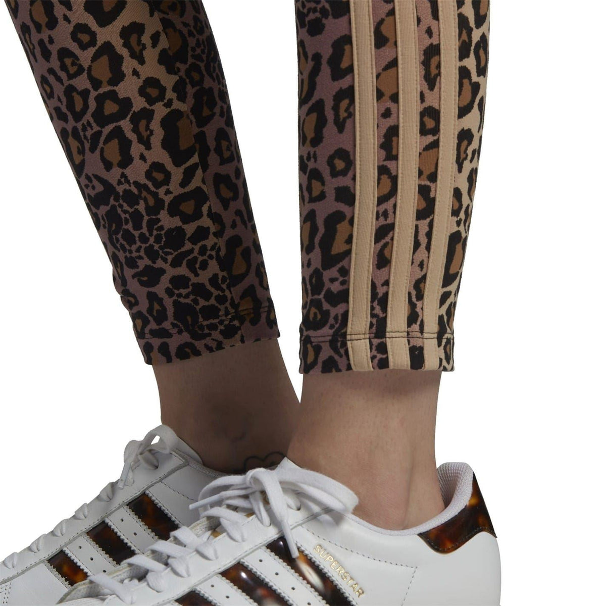 adidas Originals leopard-print 7/8 leggings with three side stripes, ankle length