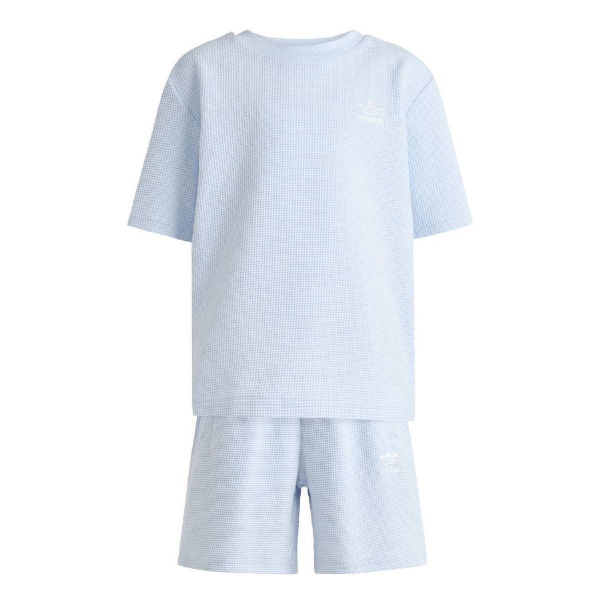 Juniors loose T-shirt and shorts set in light blue, crew neck with small logo.