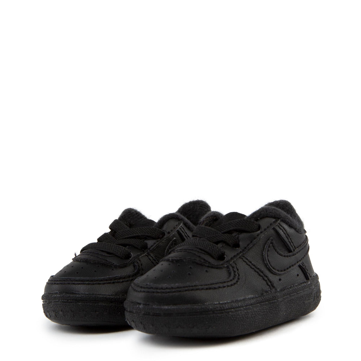 Infant Nike Force 1 crib shoes, two black lace-up sneakers with swoosh logo