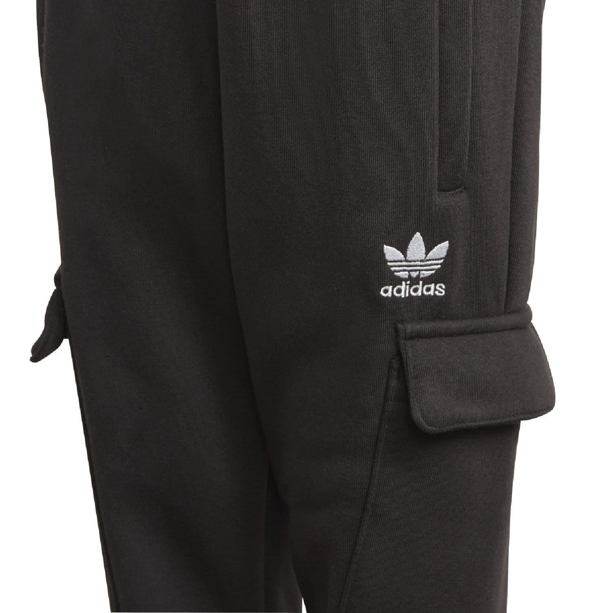 adidas Originals infant half-zip hoodie and cargo pants set for ages 2-7, featuring a cozy hoodie and stylish cargo pants for toddlers