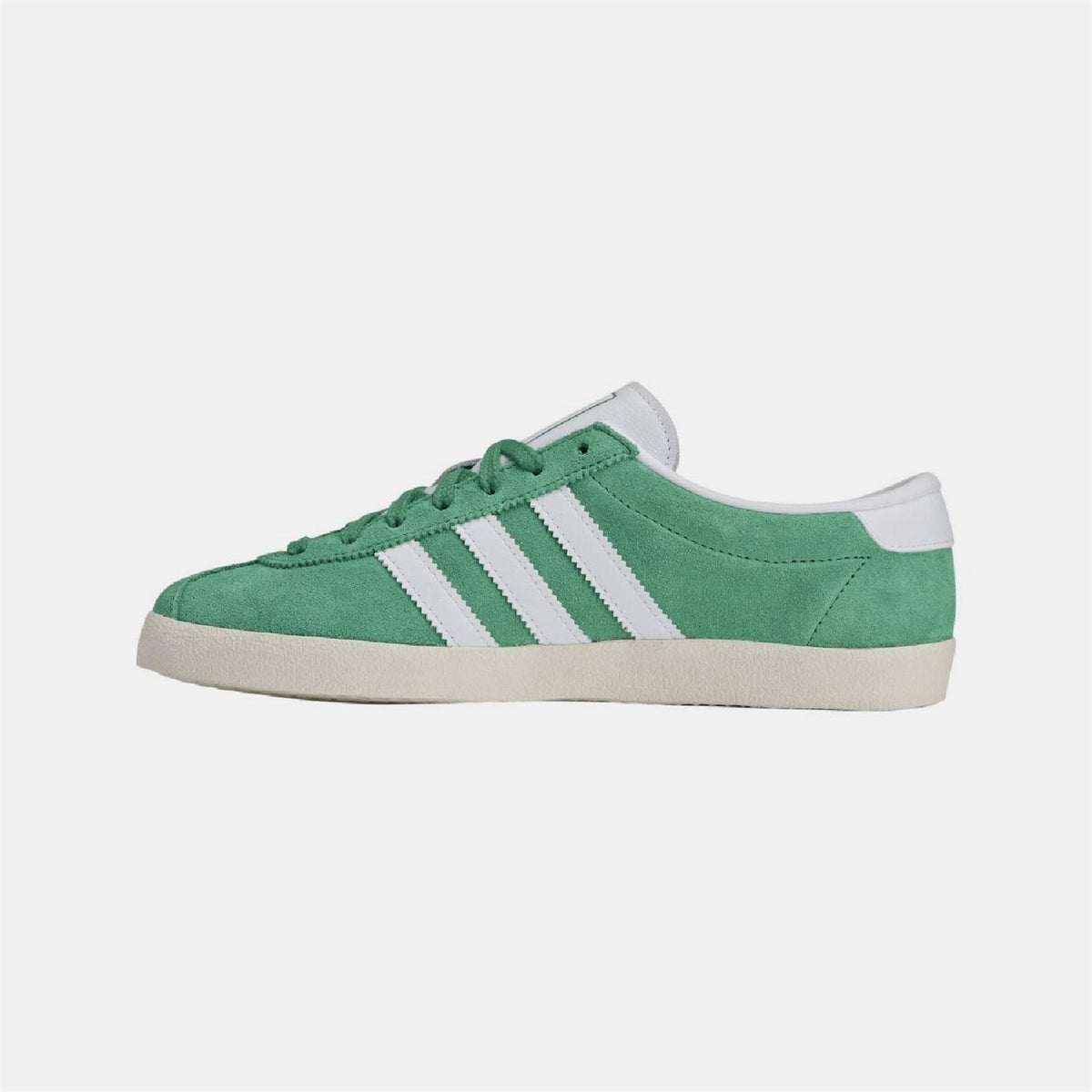 adidas Originals Sporty and Rich Blanc trainers showing white sporty footwear with classic design and branding details