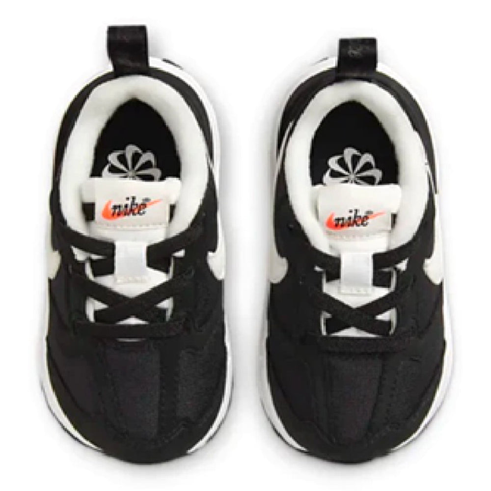 Toddler Nike Air Max Dawn black sneakers, tongue and lace detail, white lining