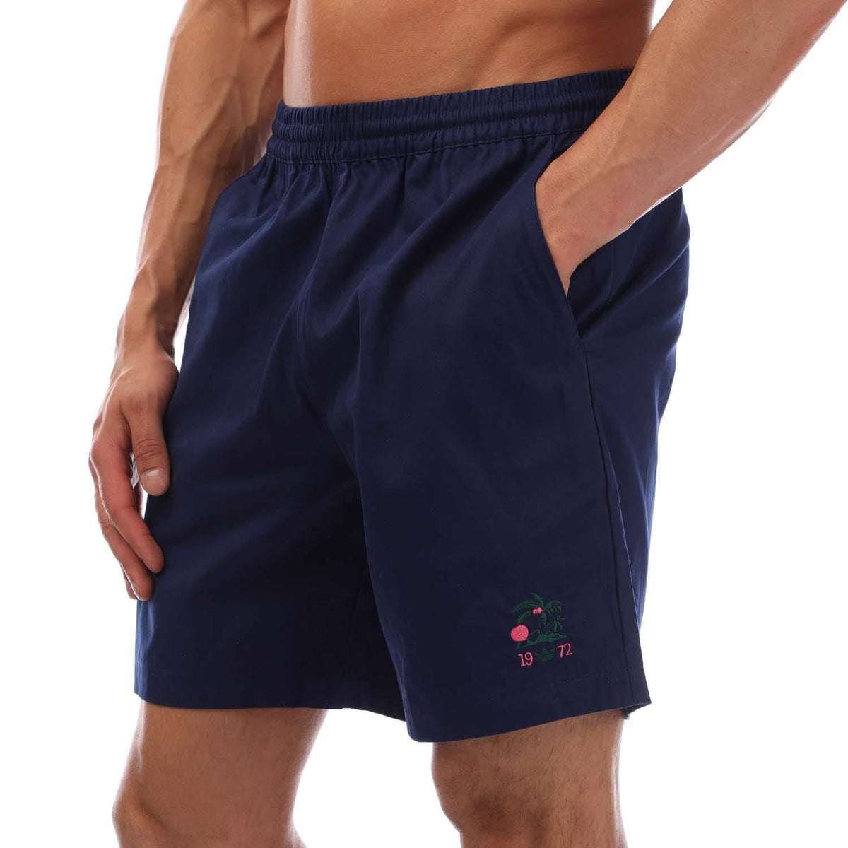 adidas Originals groundskeeper shorts, dark blue, elastic waistband, side pockets