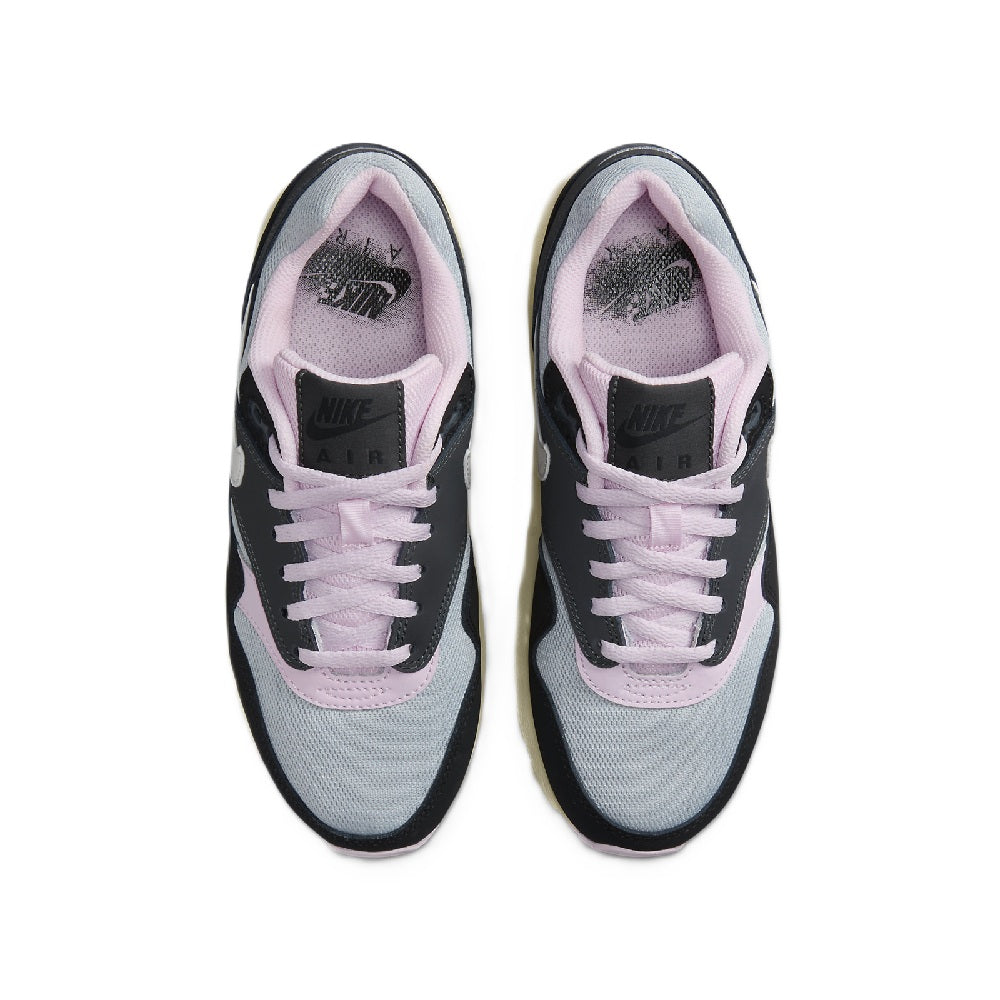 Kids' Nike Air Max 1 sneakers, lace-up front with light pink tongue lining.