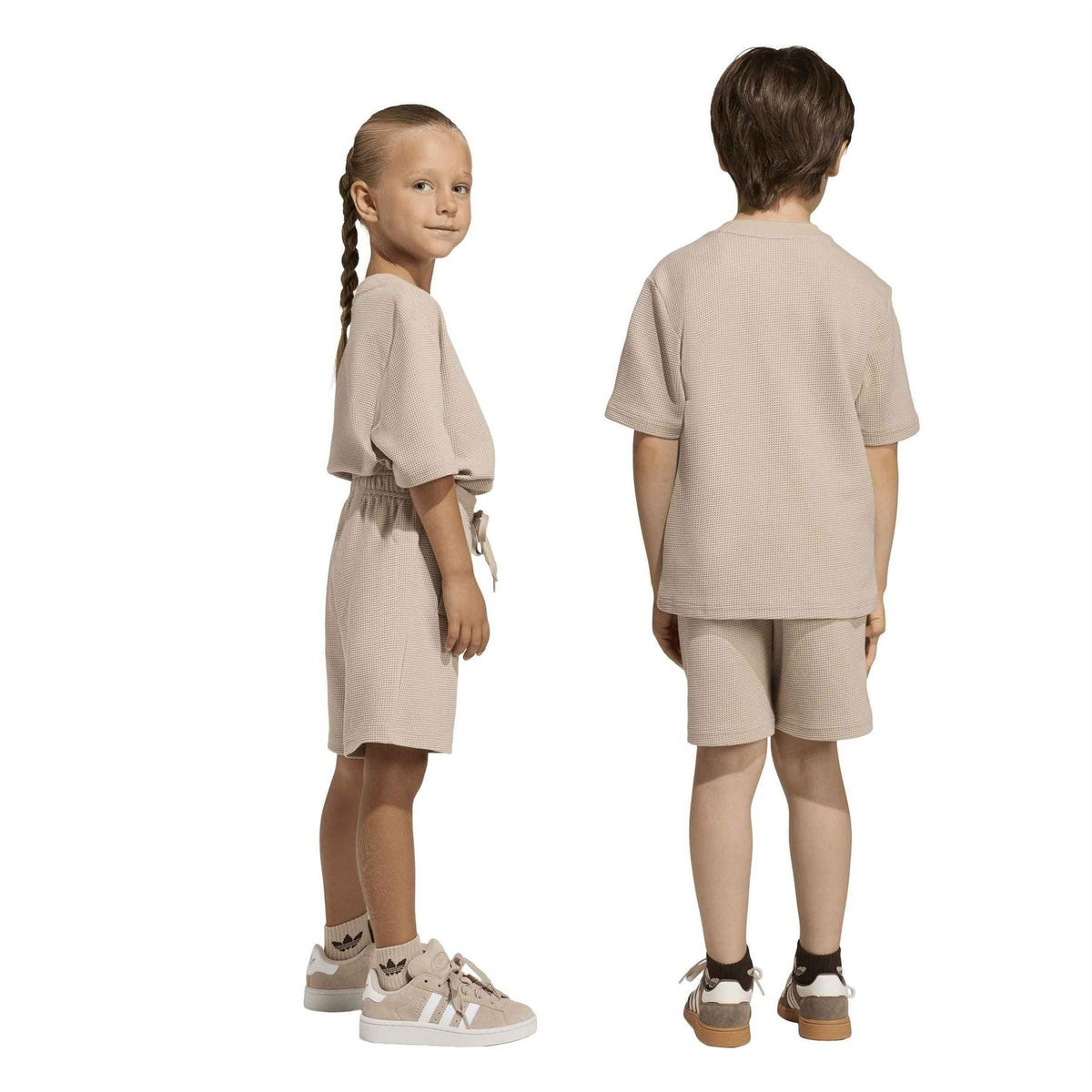 Infants' stone khaki t-shirt and shorts set, back view, adidas trefoil branding.