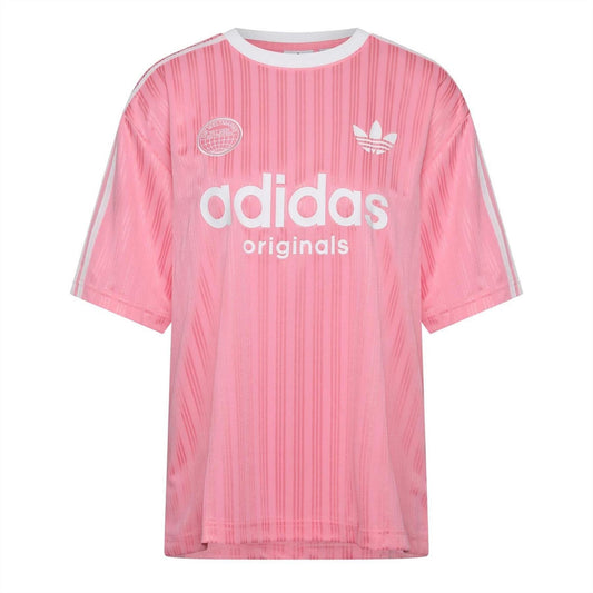 Black adidas Originals T-shirt with classic logo print, short sleeves, and crew neck, made of soft cotton fabric.