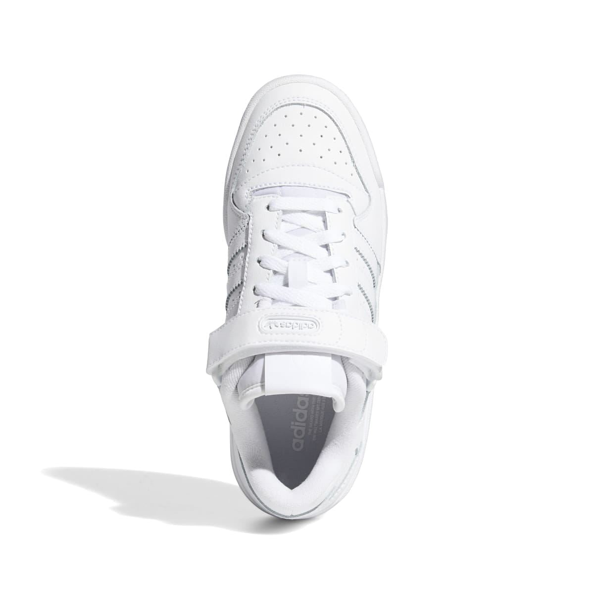 White low-top kids trainer front view with lace-up and padded collar