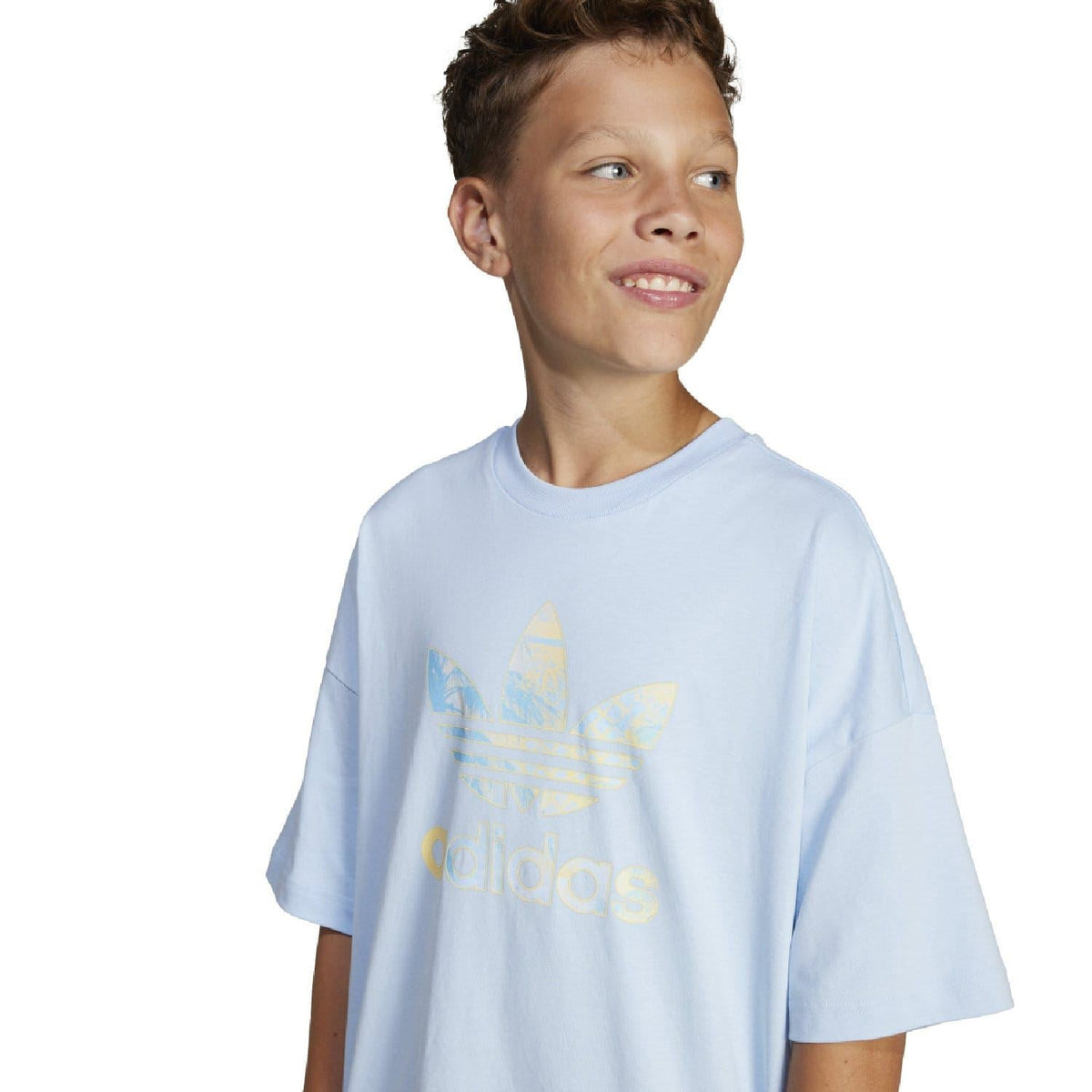 Light blue junior short-sleeve t-shirt with large adidas Originals trefoil and logo print