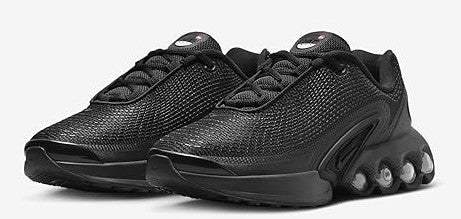 Kids' Nike Air Max DN black lace-up sneakers, toe and side profile view