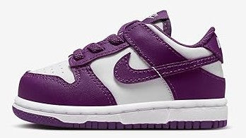 Toddler Nike Dunk Low sneakers in purple and white, low-top with lace-up closure