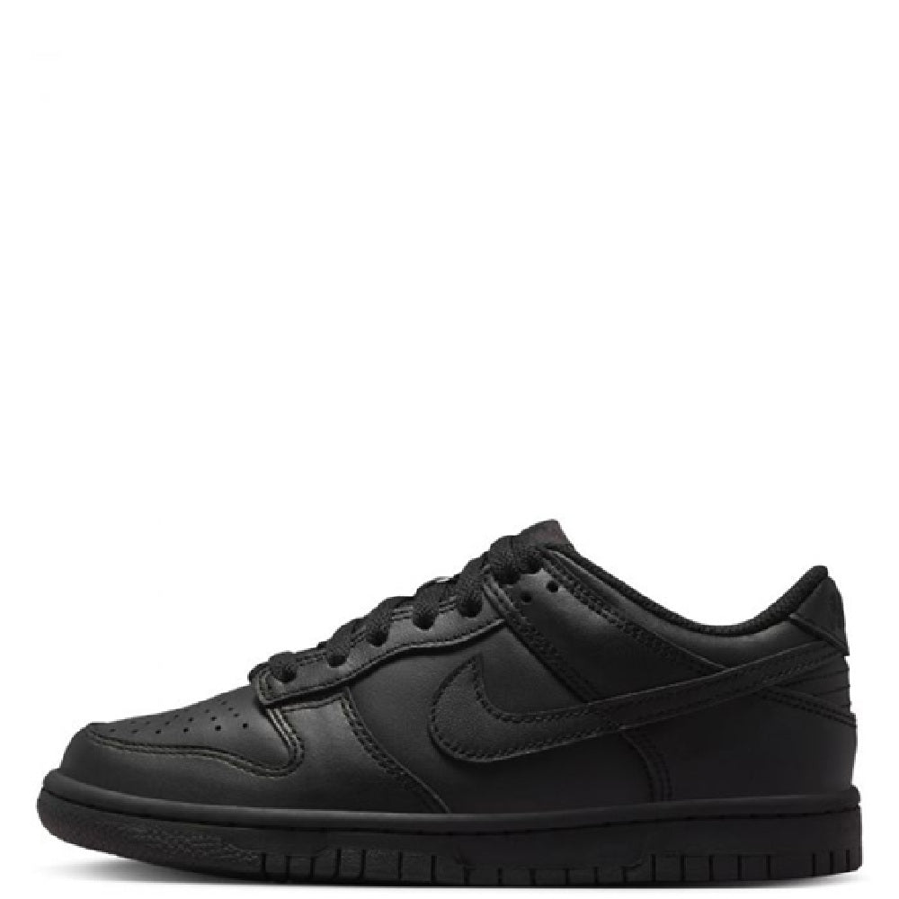 Nike Dunk Low low-top sneakers in black with lace-up closure and thick rubber sole.